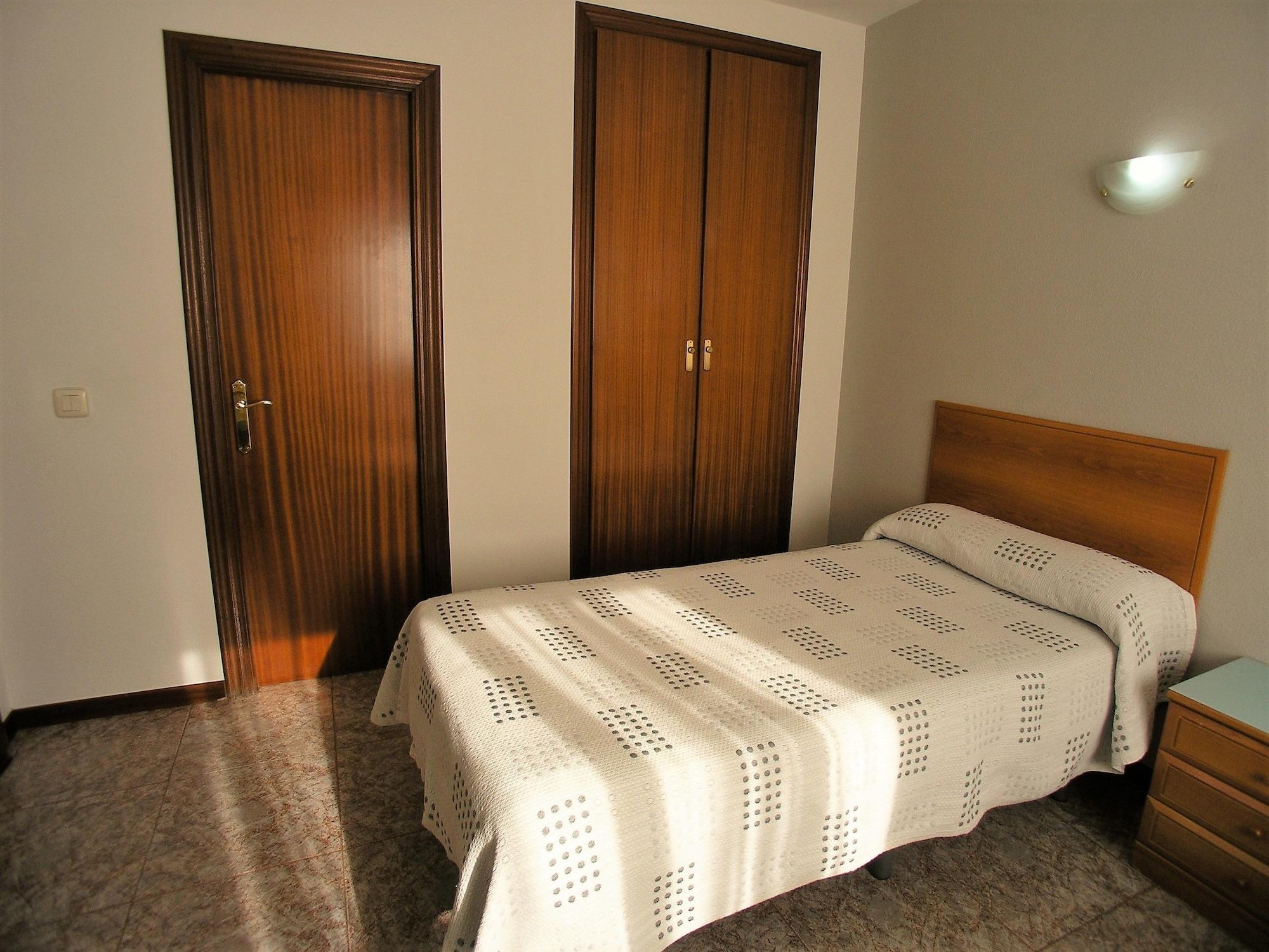 Hotel Iraipe Gorbea Auto Check-In Vitoria-Gasteiz Esterno foto